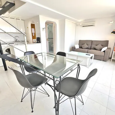 Skol 514 East Facing Duplex With Sea Views Marbella