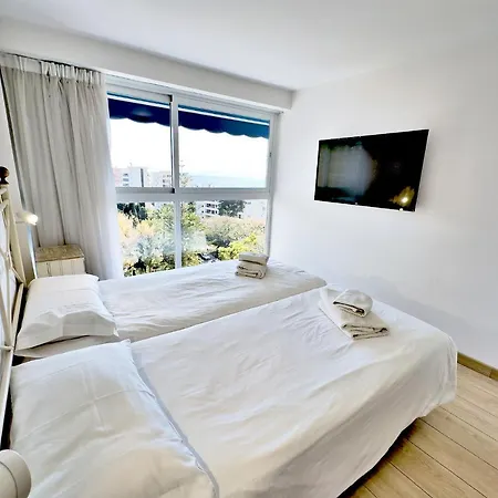 Skol 514 East Facing Duplex With Sea Views Marbella