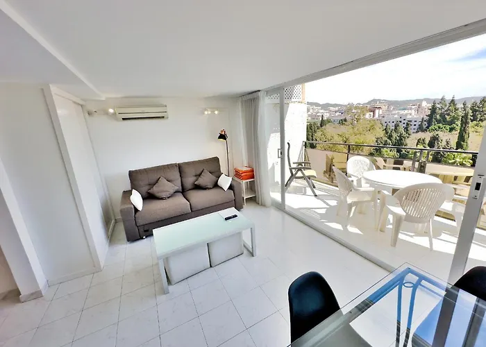 Skol 514 East Facing Duplex With Sea Views Appartement *