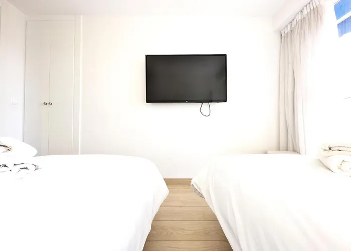 Skol 514 East Facing Duplex With Sea Views Appartement