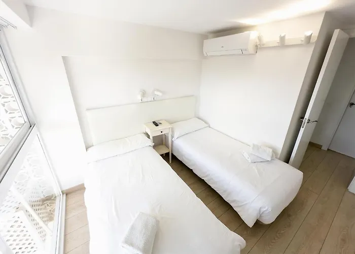 Skol 514 East Facing Duplex With Sea Views Appartement Marbella