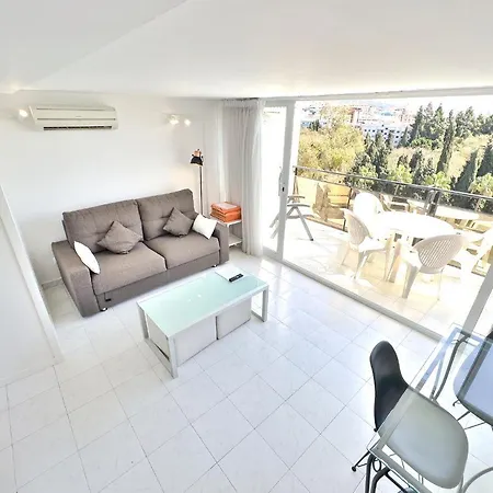 Апартаменты Skol 514 East Facing Duplex With Sea Views